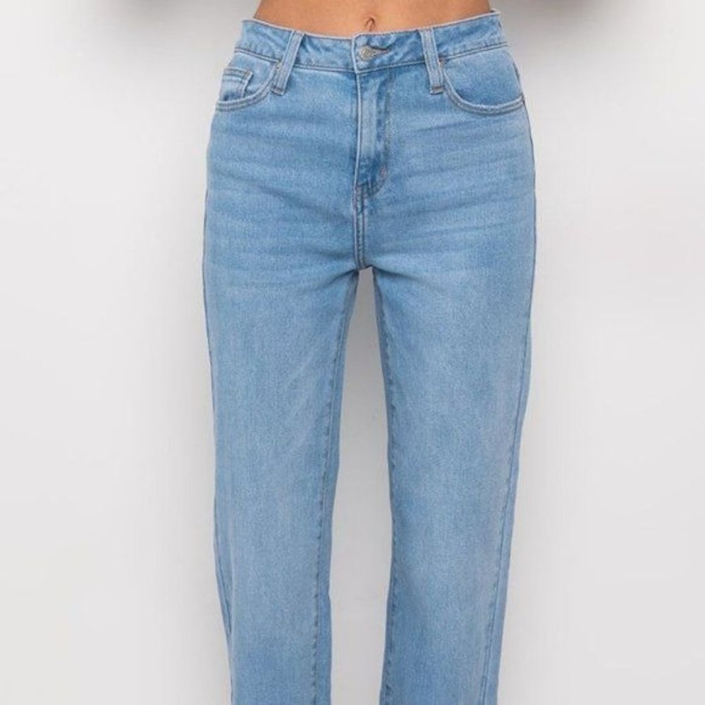 Elaine Let's Split: Boyfriend Jeans 9 or 11 - Picture 4 of 8